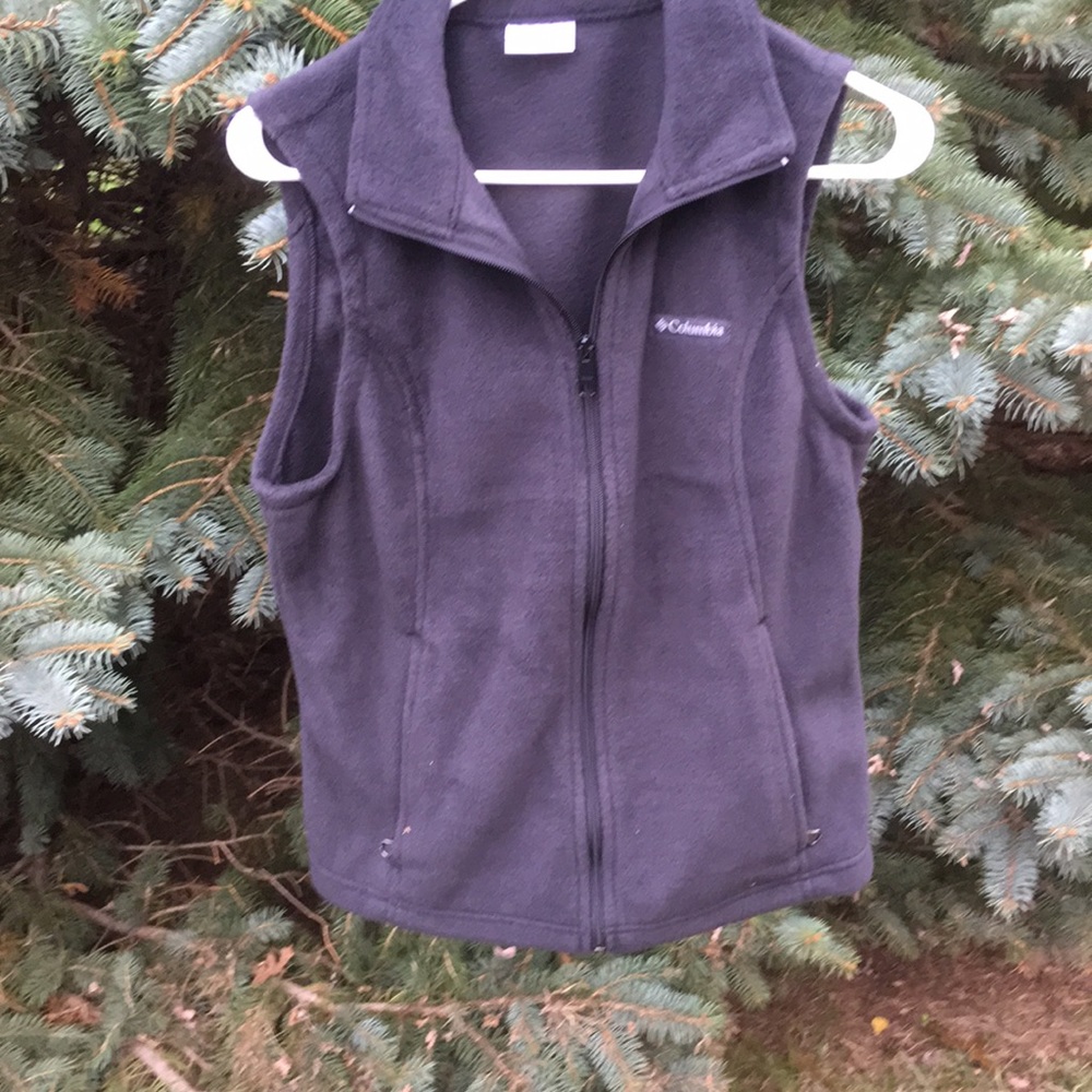 Columbia vest